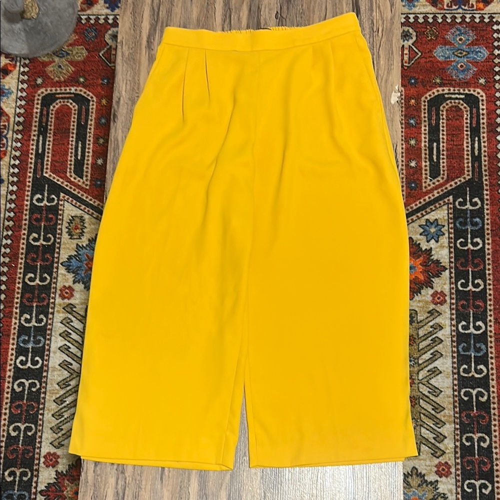 💕3/$40💞J. Crew Sunny Yellow Elastic Waist Pants